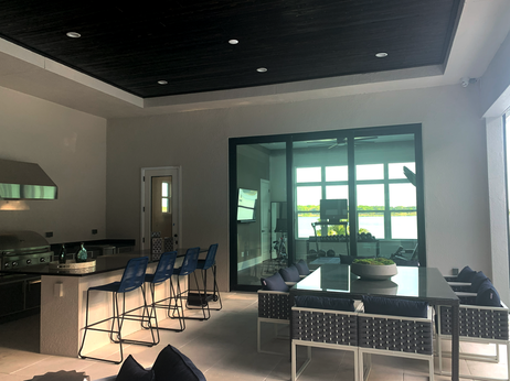 Summer Kitchen - Modern Indoor/Outdoor Kitchen